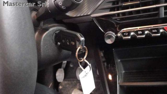 PEUGEOT 208 neopatentati 1.2 Active Pack s tg GP513FN