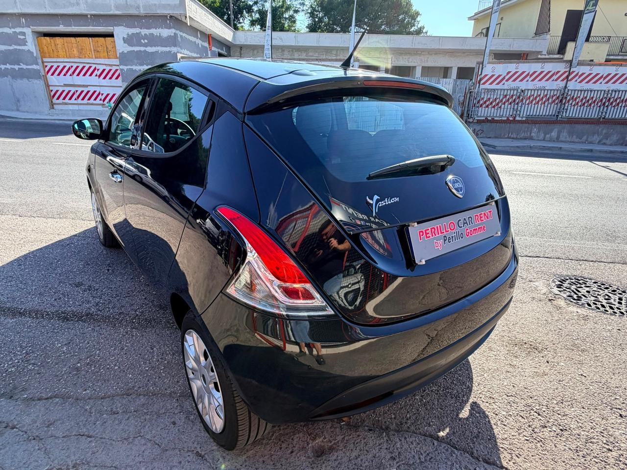 Lancia Ypsilon 1.2 69 CV 5 porte GPL Ecochic Gold