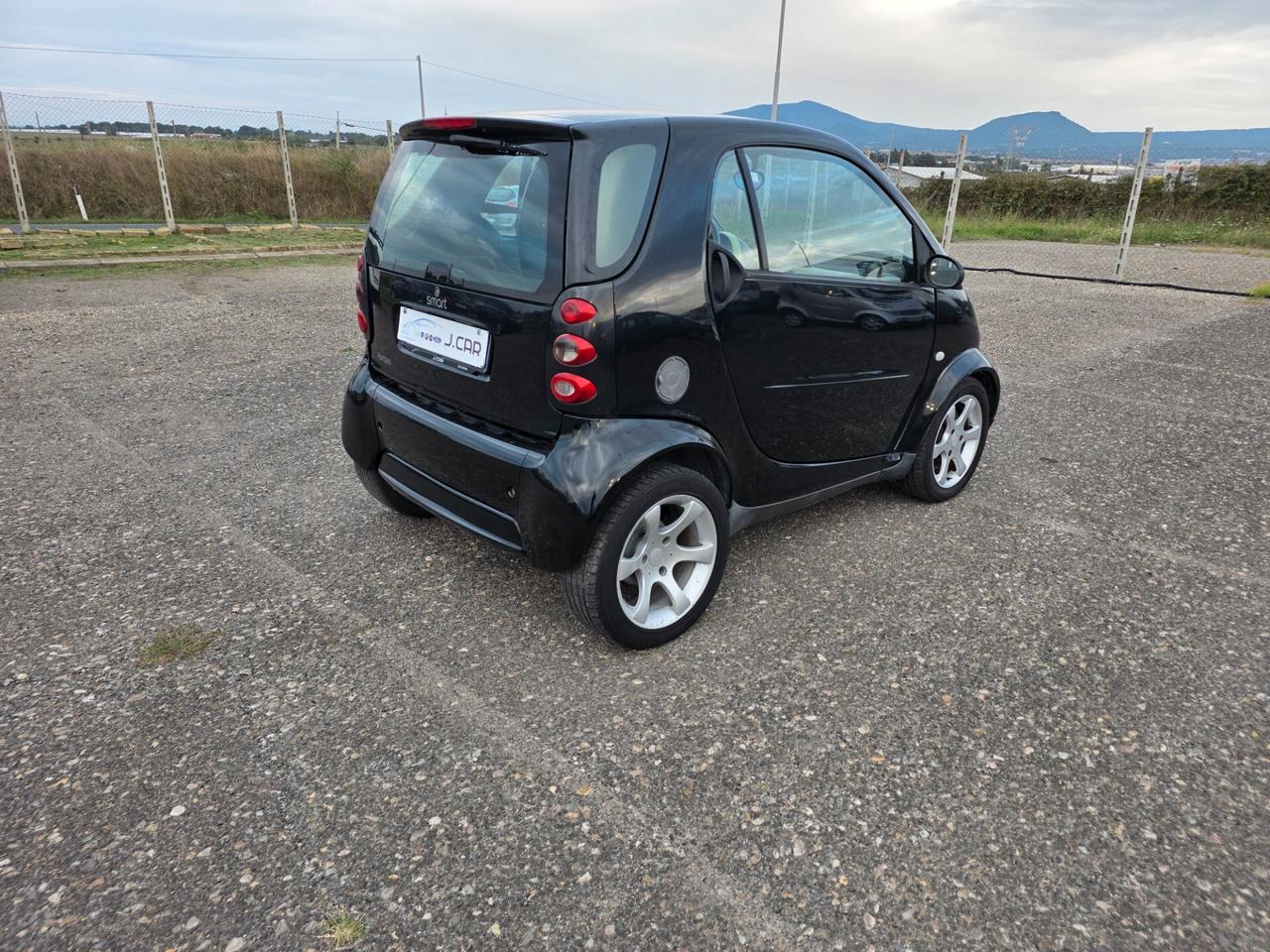 Smart ForTwo 700 coupé pure (45 kW)