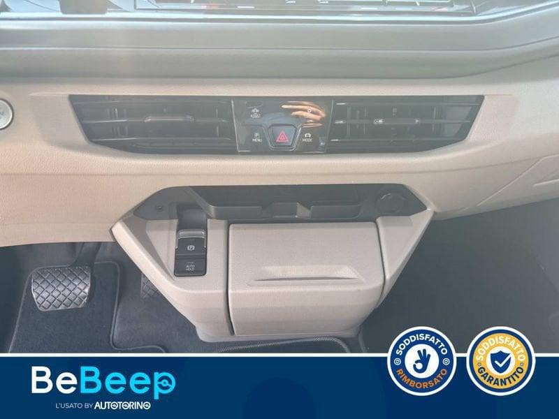 Volkswagen Multivan 1.4 TSI EH STYLE DSG 7P.TI