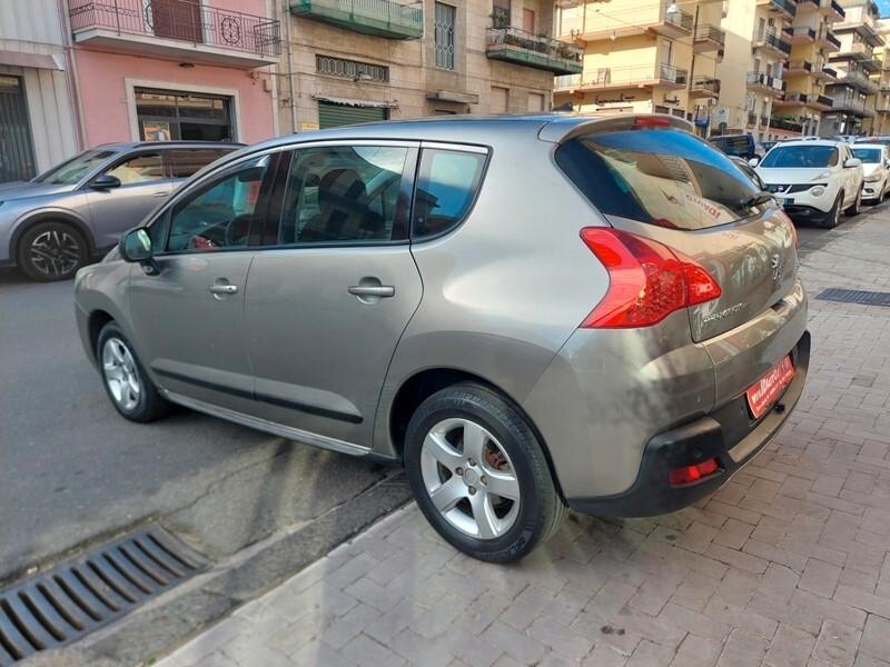 Peugeot 3008 1.6 HDi 110CV Business
