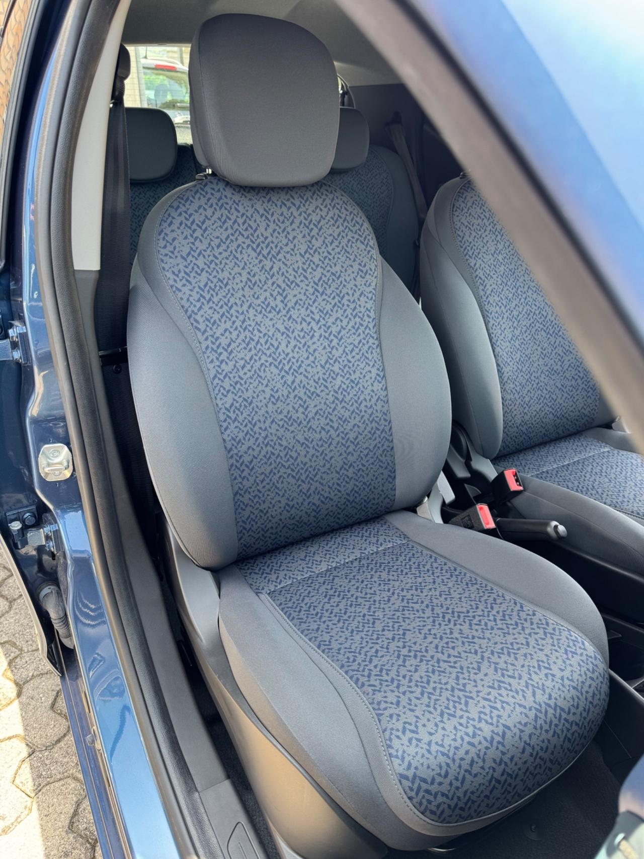 Lancia Ypsilon 1.0 FireFly 5 porte S&S Hybrid Oro