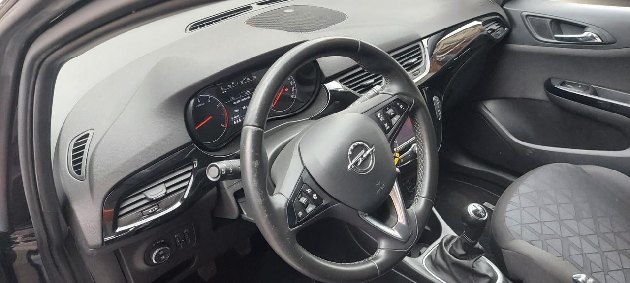 Opel Corsa 1.4 90CV GPL Tech 5 porte 120 BLACK EDIT.