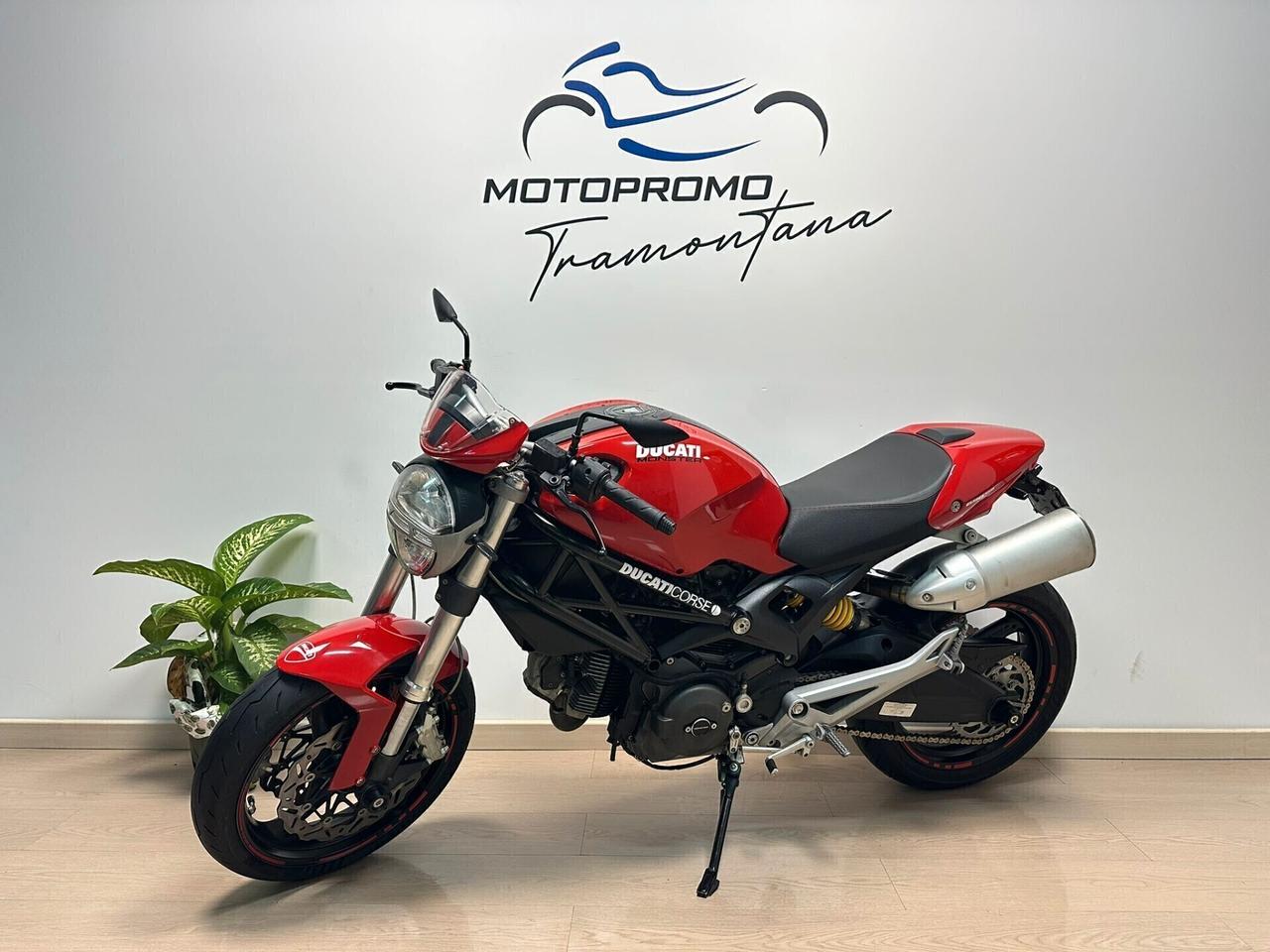 DUCATI MONSTER 696 DA 79€ AL MESE