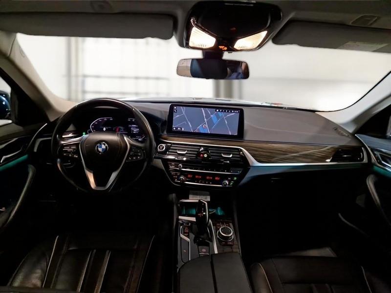 BMW 518 48V LUXURY TOURING AUTO 5 PORTE STATION WAGON