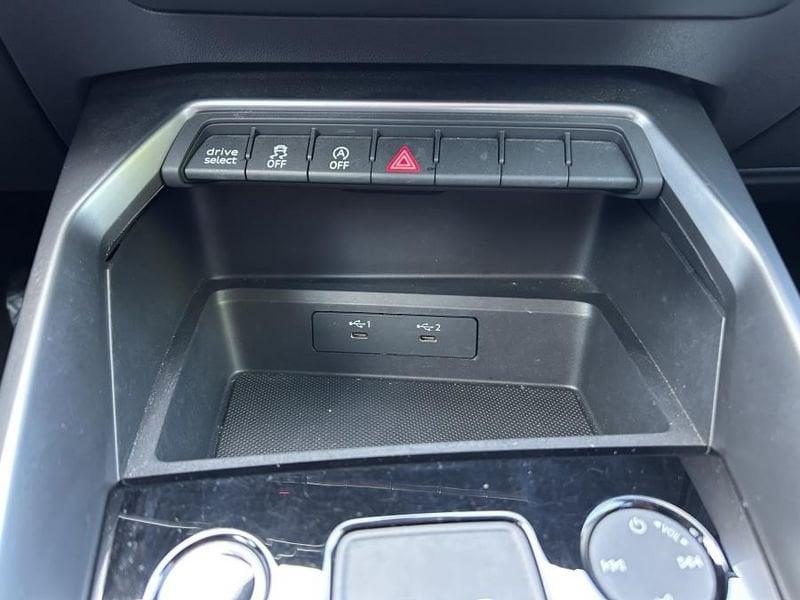 Audi A3 SPB 35 TFSI MHEV S tronic Sport Advanced 36 MILA KM!!