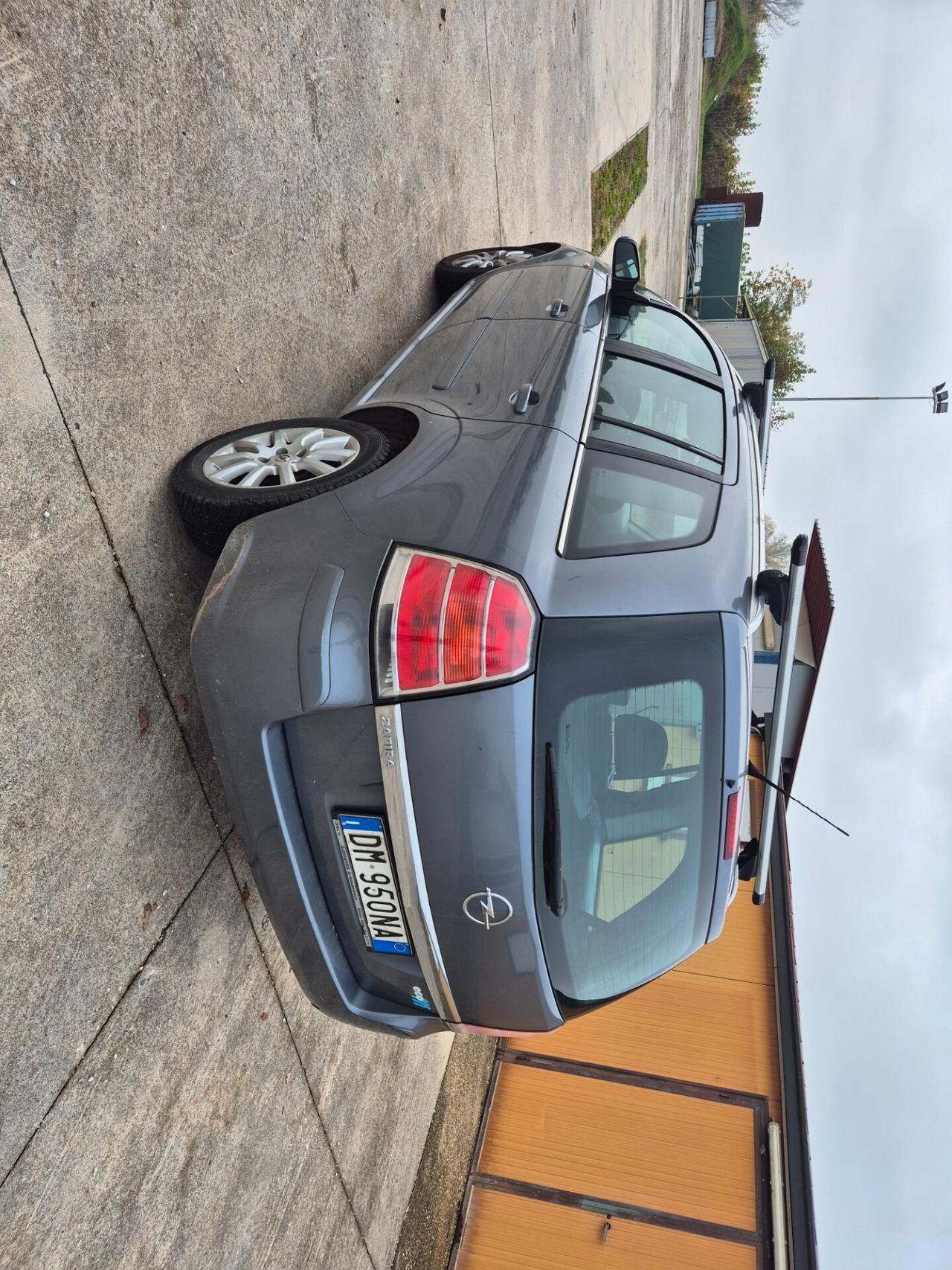 Opel Zafira 1.6 16V ecoM 7 posti