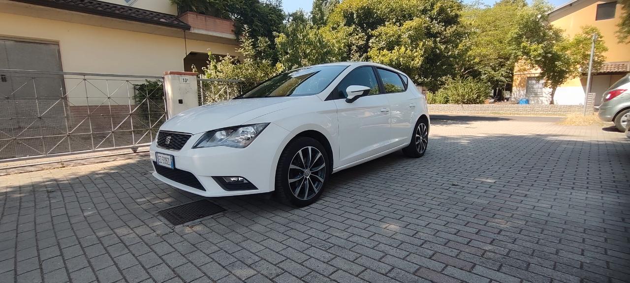 Seat Leon 1.6 TDI 90 CV 5p. Reference - OK NEOPATENTATI