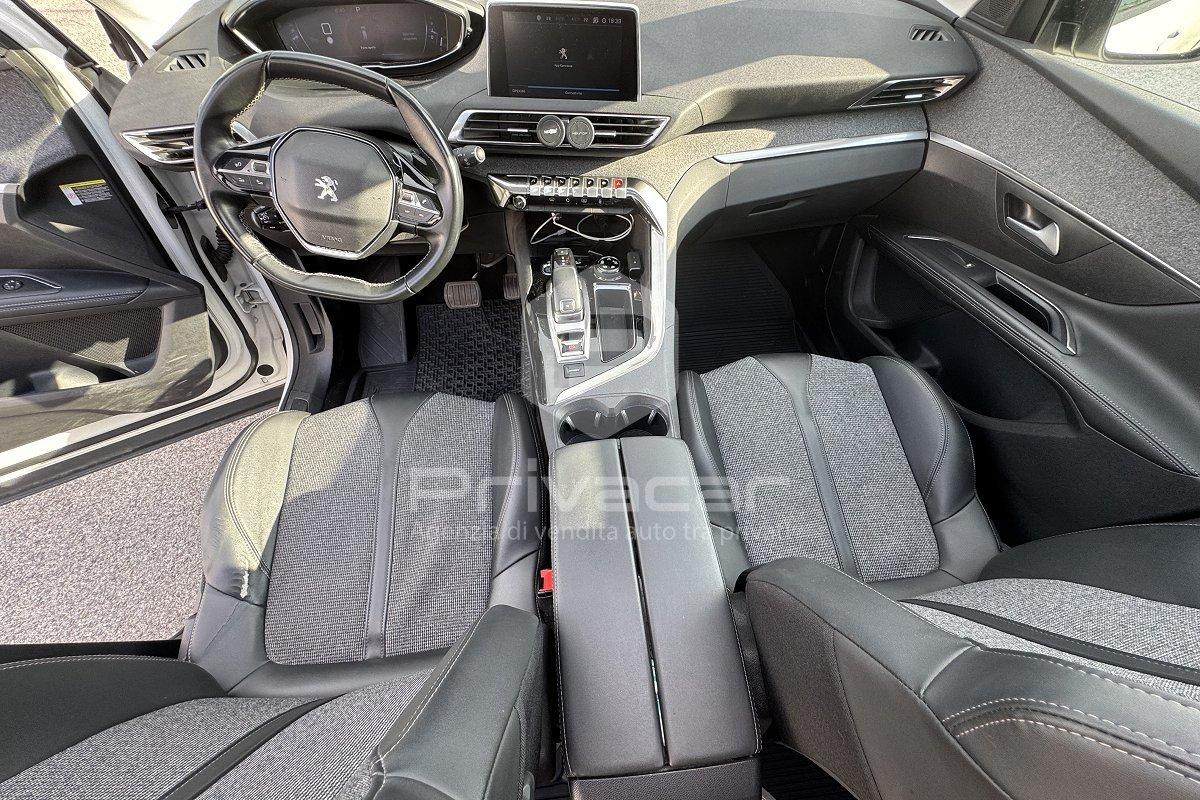 PEUGEOT 5008 BlueHDi 130 S&S EAT8 Allure Pack