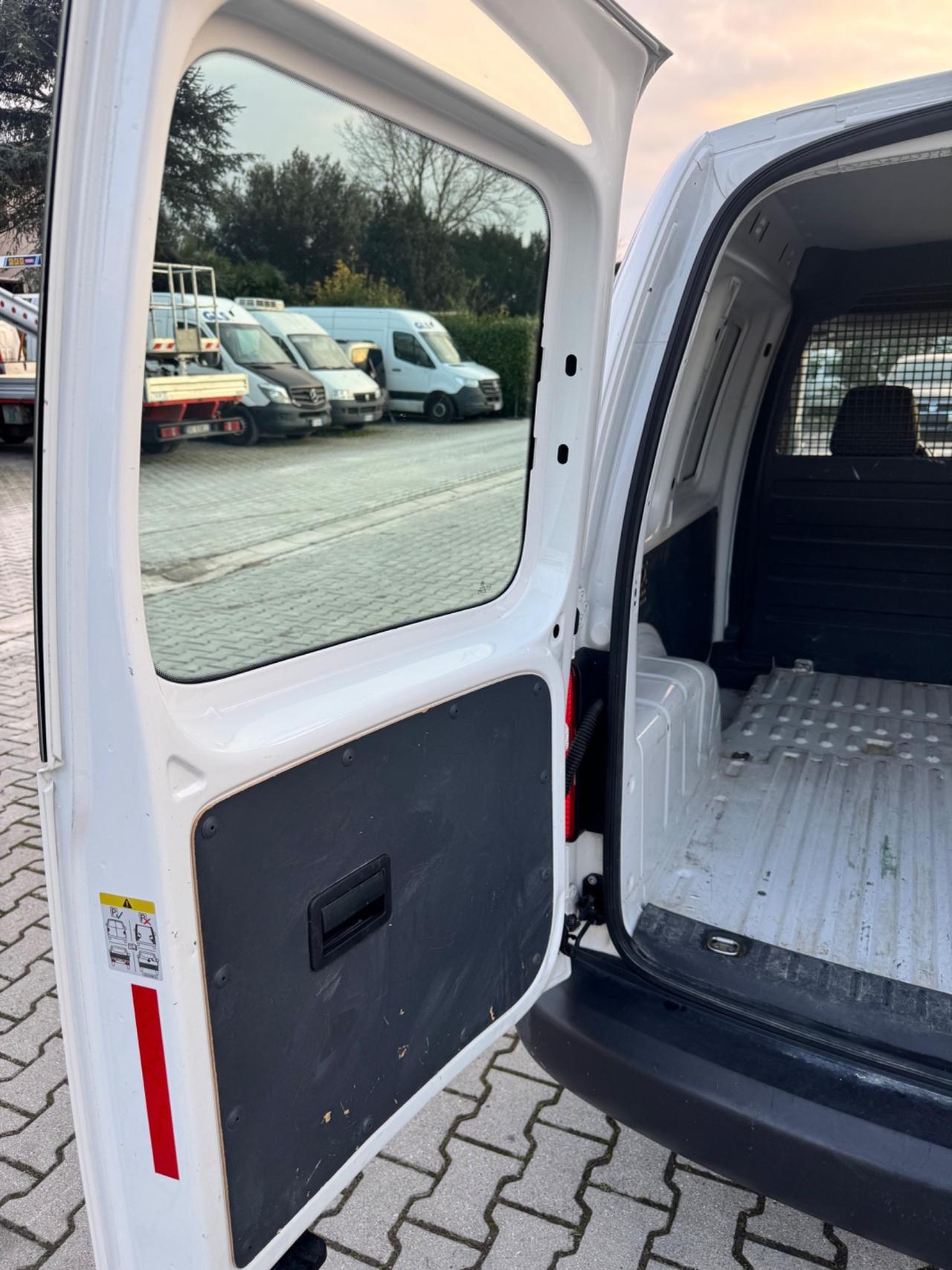 Volkswagen Caddy 1.6 TDI N1