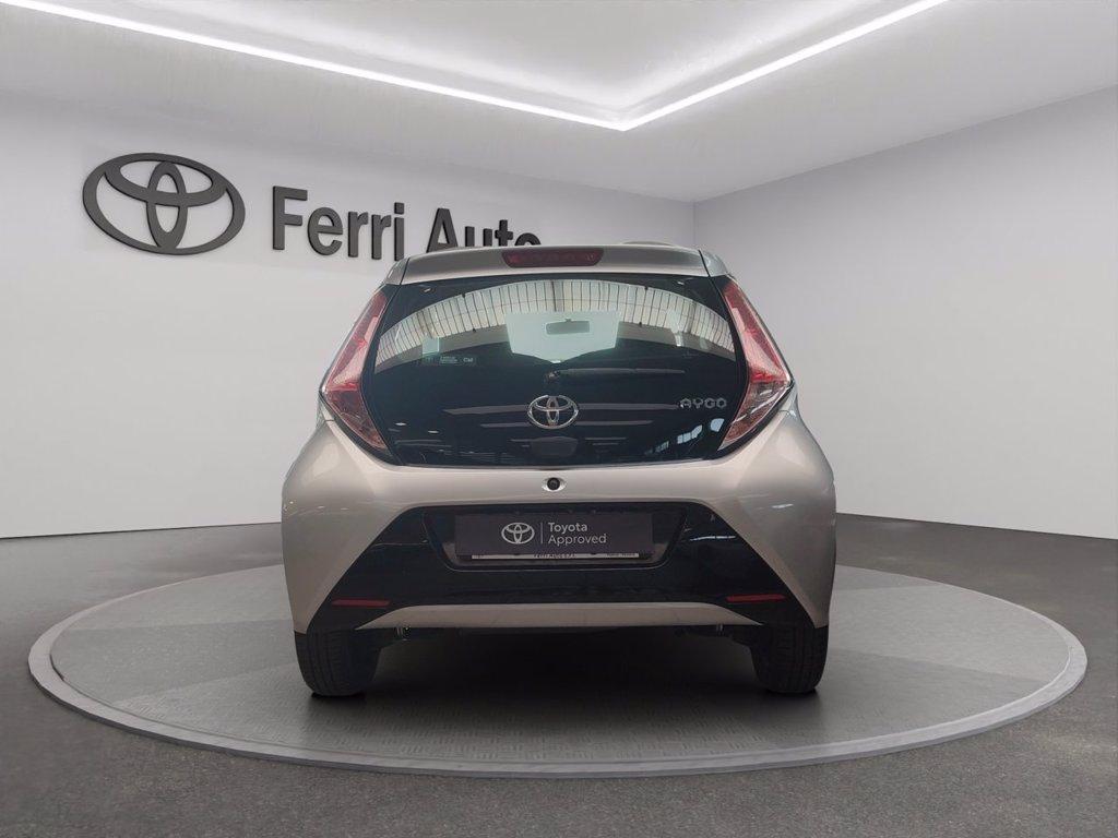 TOYOTA Aygo 5p 1.0 x-play my15 del 2017