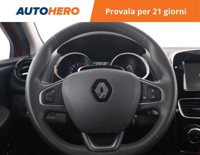 RENAULT Clio TCe 12V 90 CV 5 porte Moschino Zen