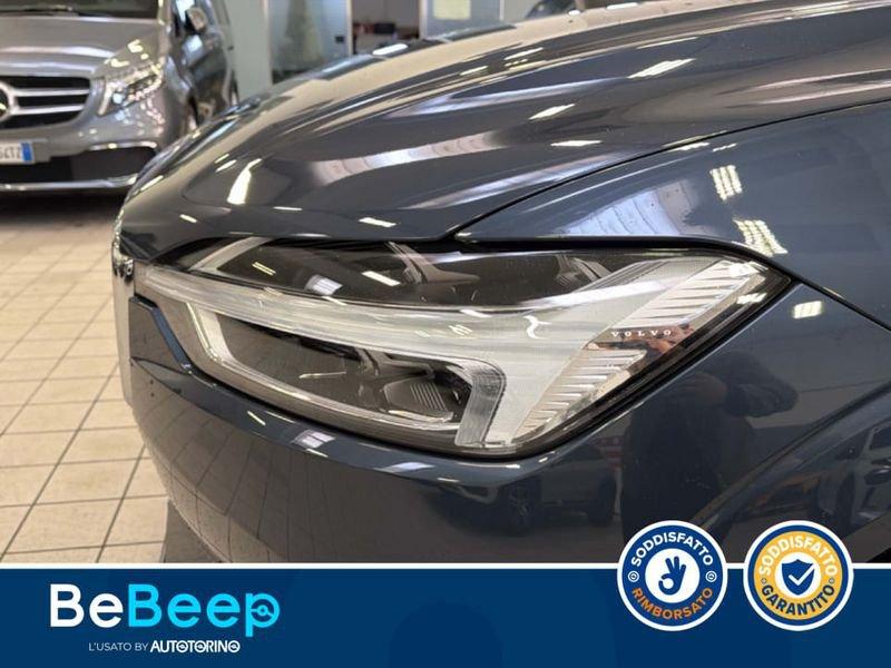 Volvo XC60 2.0 B4 MOMENTUM AWD AUTO MY20