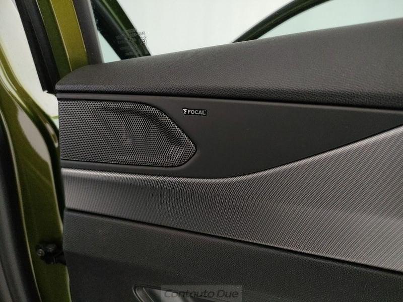 Peugeot 408 GT Exclusive Hybrid 145 e-DSC6