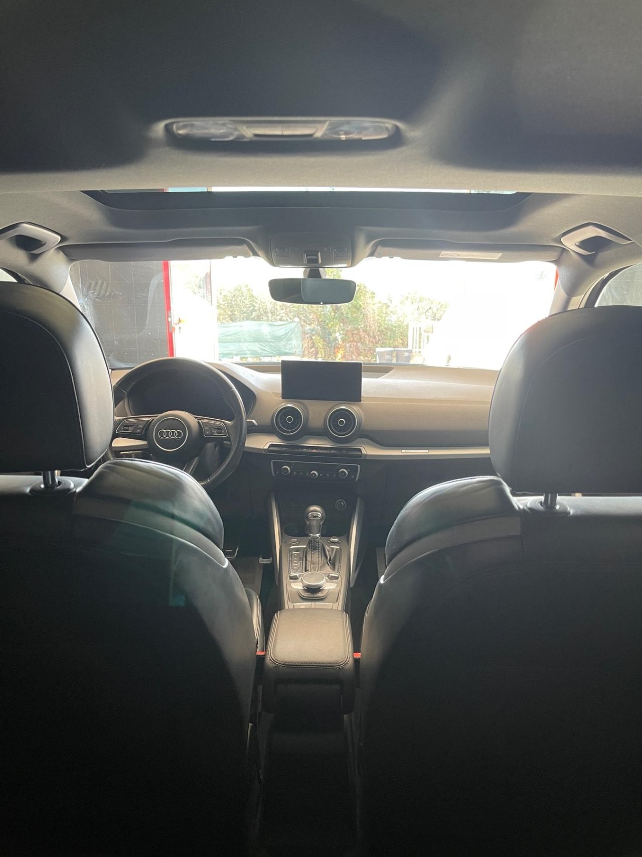 Audi Q2 30 TDI S line Edition