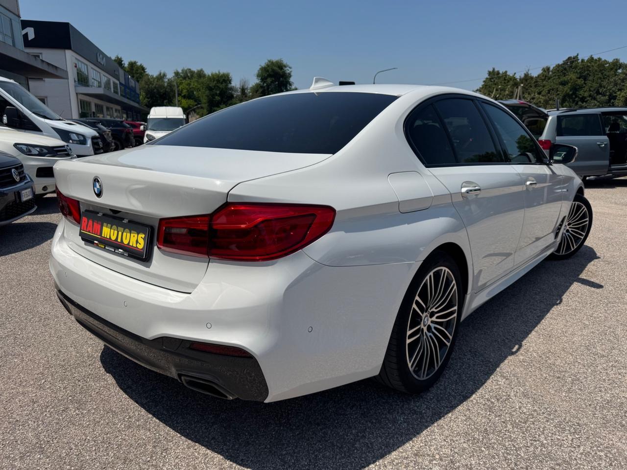 Bmw 520d xDrive Msport FULL SERVICE UNIPRO