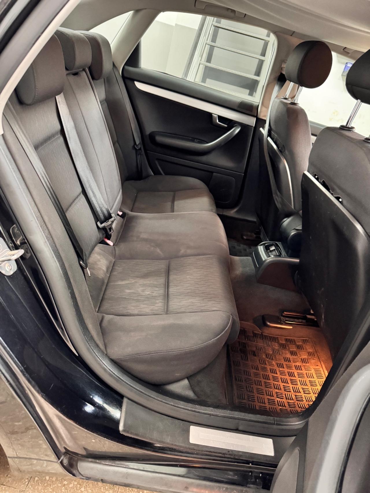 Audi A4 2.0 TDi 140 Cv . QUATTRO Sport