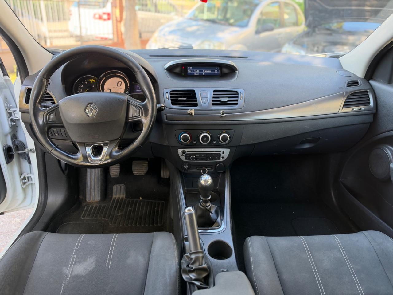 Renault Megane Mégane 1.5 dCi 110CV Wave Autocarro