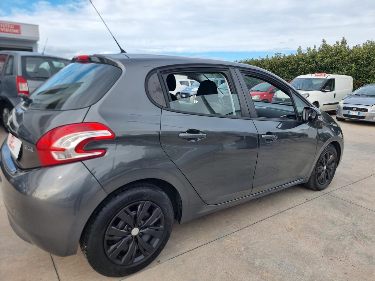 Peugeot 208 1.4 VTi 95 CV 5p. GPL Access