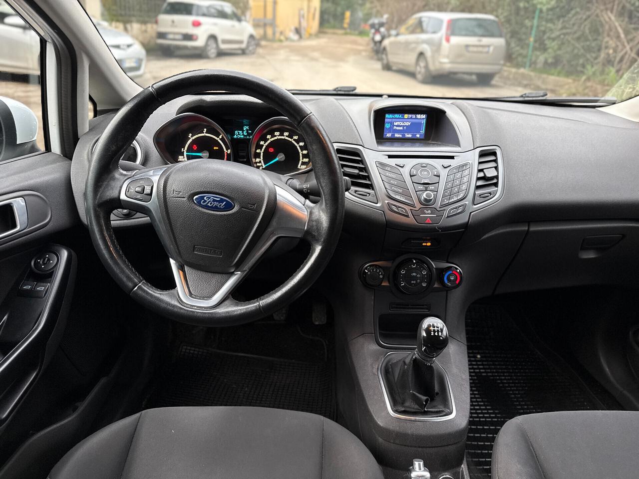 Ford Fiesta 1.5 TDCi 75CV 5 porte Business