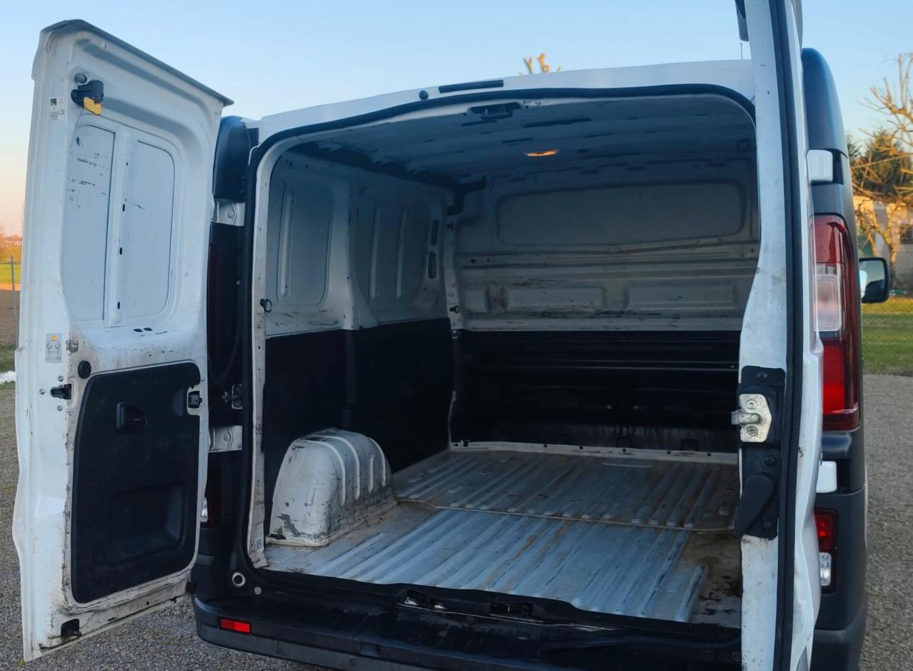 Renault Trafic T27 1.6 dCi 95CV S&S PC-TN Zen