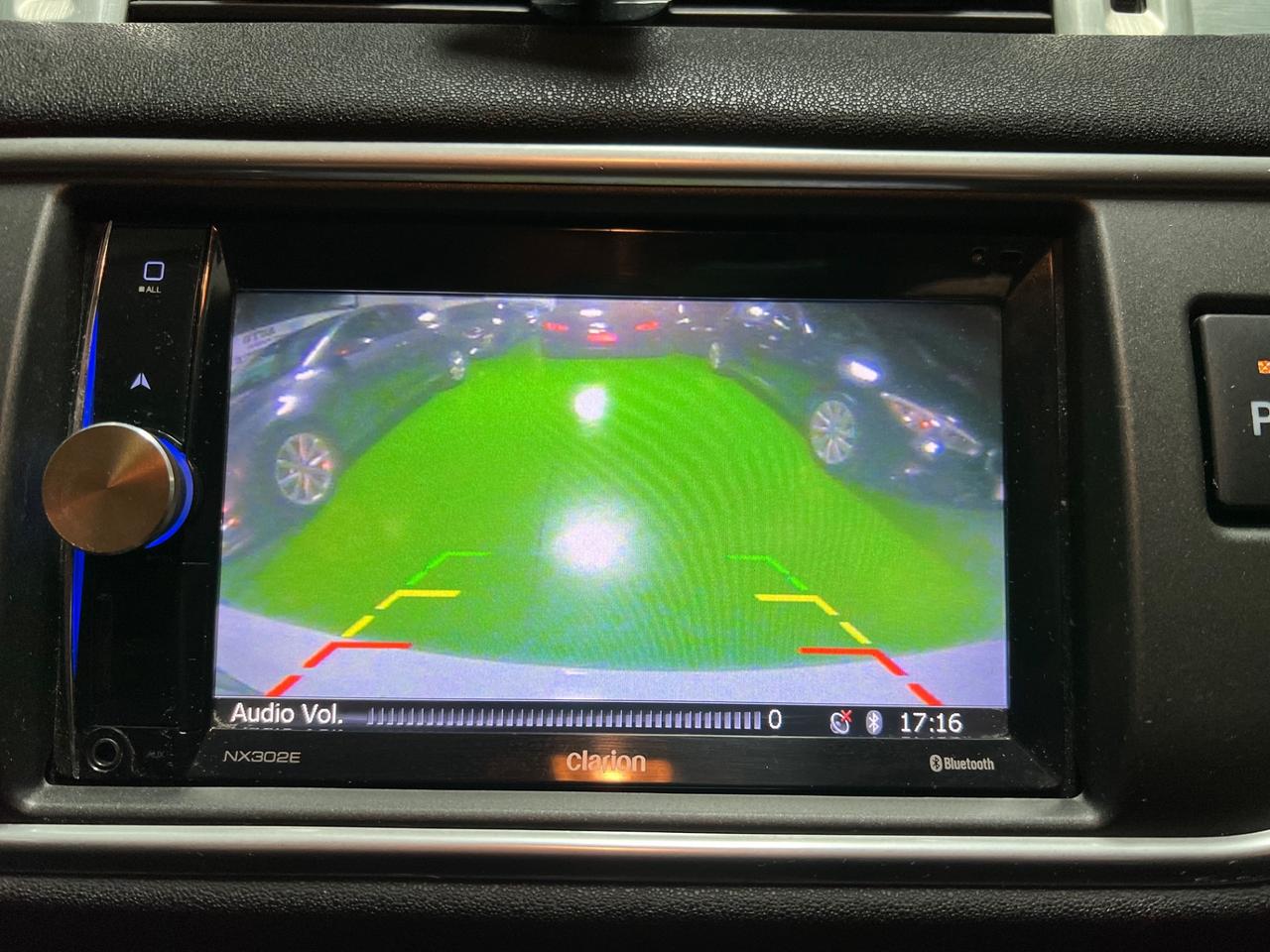 Land Rover Range Evoque 2.2 TD4 5p. Pure