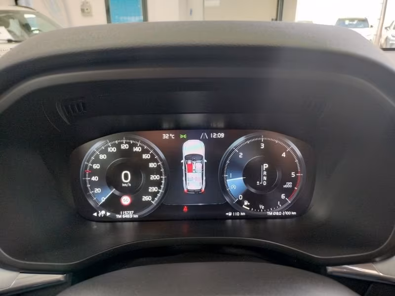 Volvo XC60 D4 AWD Geartronic R-Design