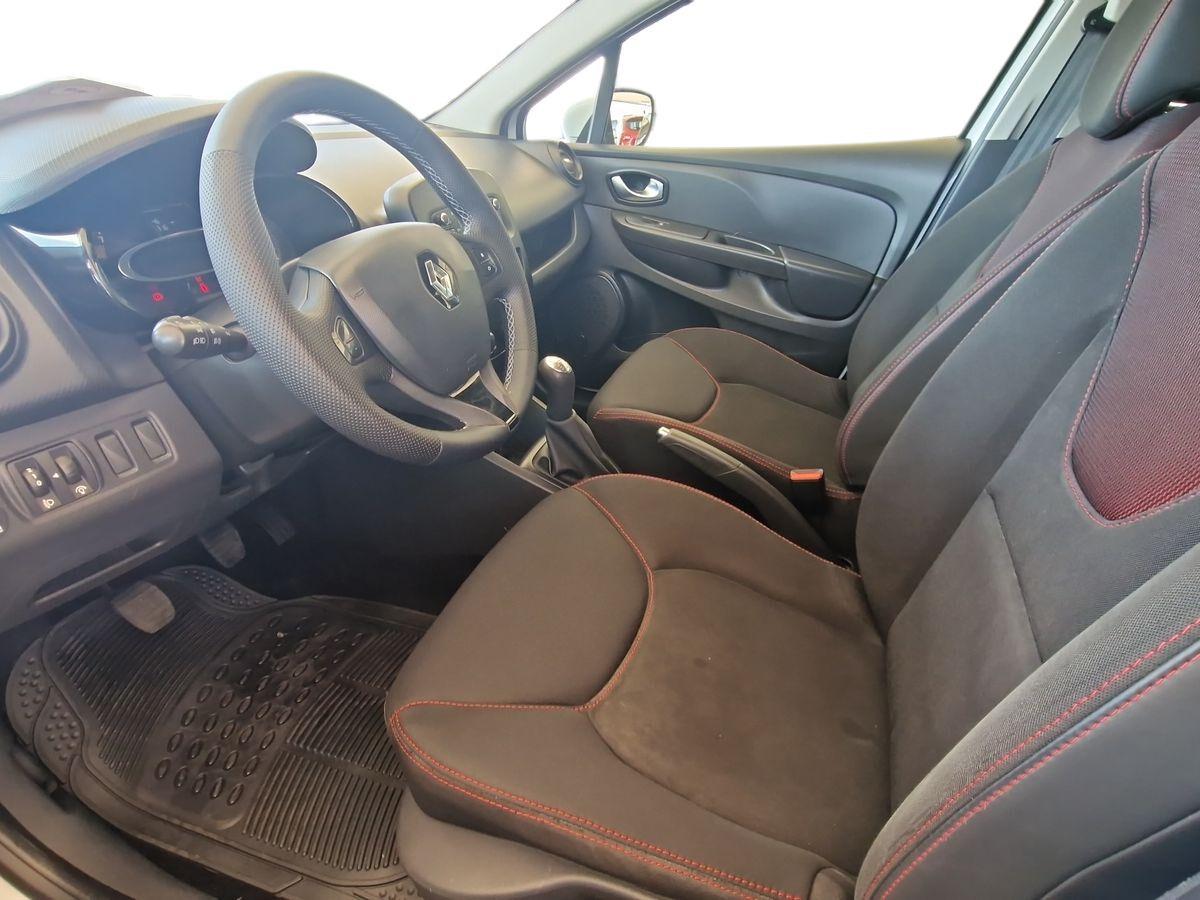 RENAULT CLIO 1.2 LIVE