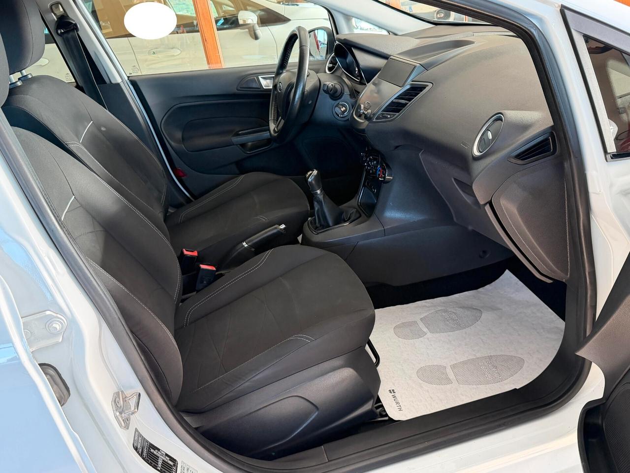 Ford Fiesta 1.5 TDCI 95 cv. 5 porte PLUS (Autocarro 4 posti N1)