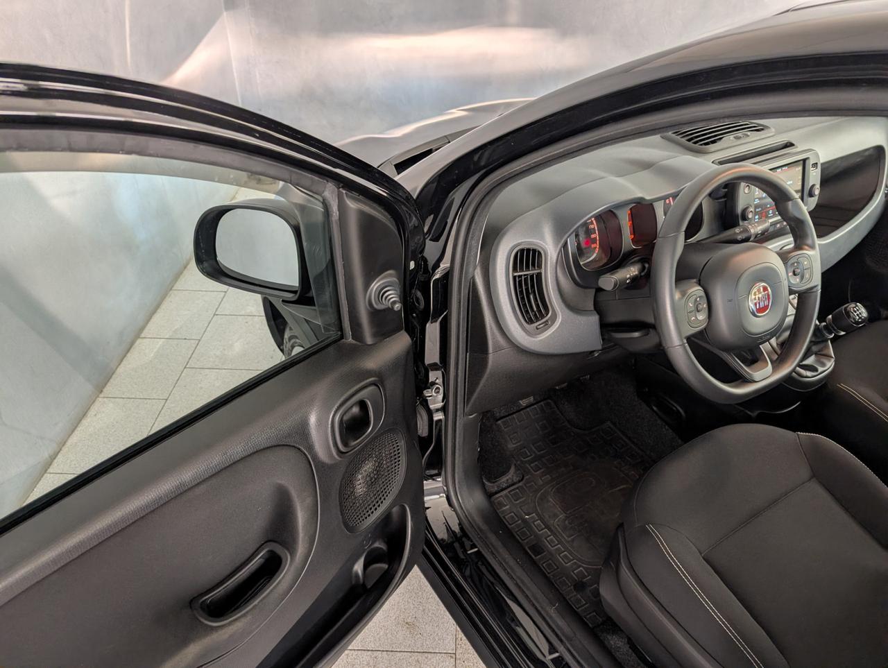 Fiat Panda 1.0 Hybrid 70cv