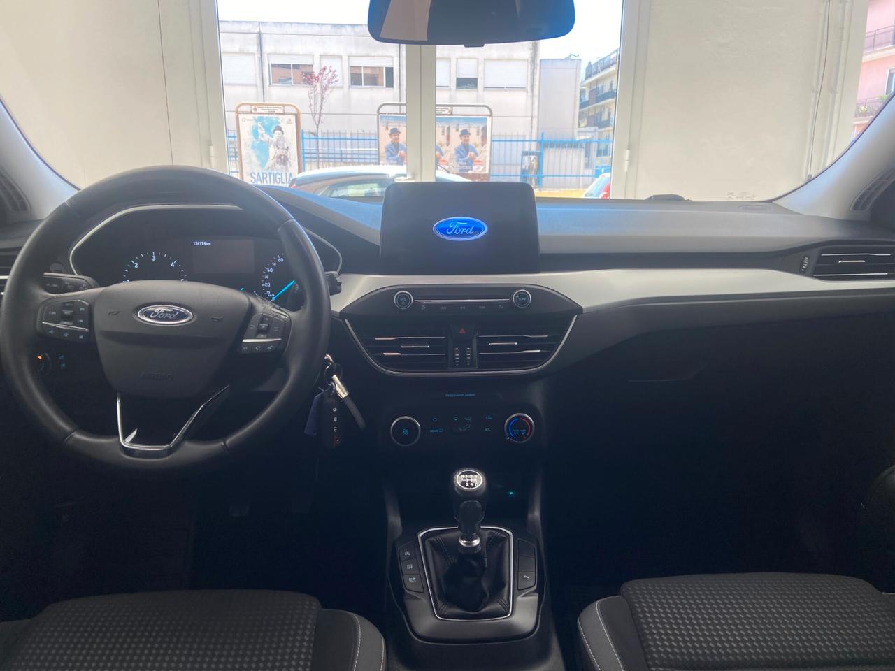 Ford Focus 1.5 Titanium 120 cv