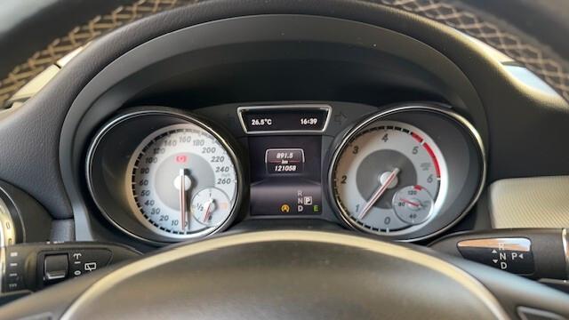 Mercedes-benz GLA 200 CDI Automatic 4Matic Sport