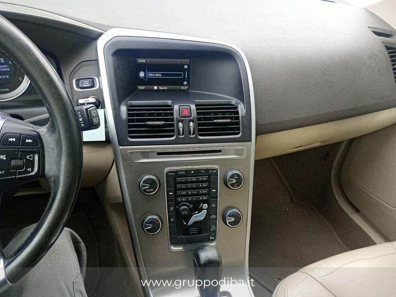 Volvo XC60 2.4 d4 (d3) kinetic awd 163cv geartronic