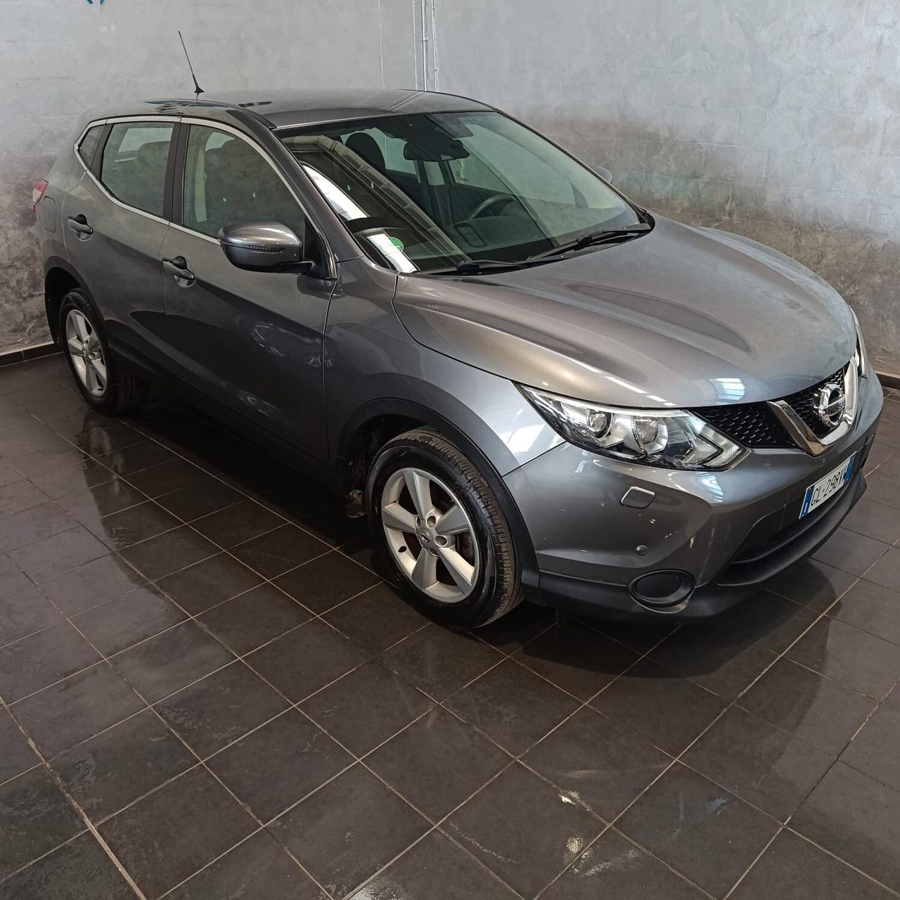 Nissan Qashqai 1.2 BENZINA AUTOMATICA NEOPATENTATI