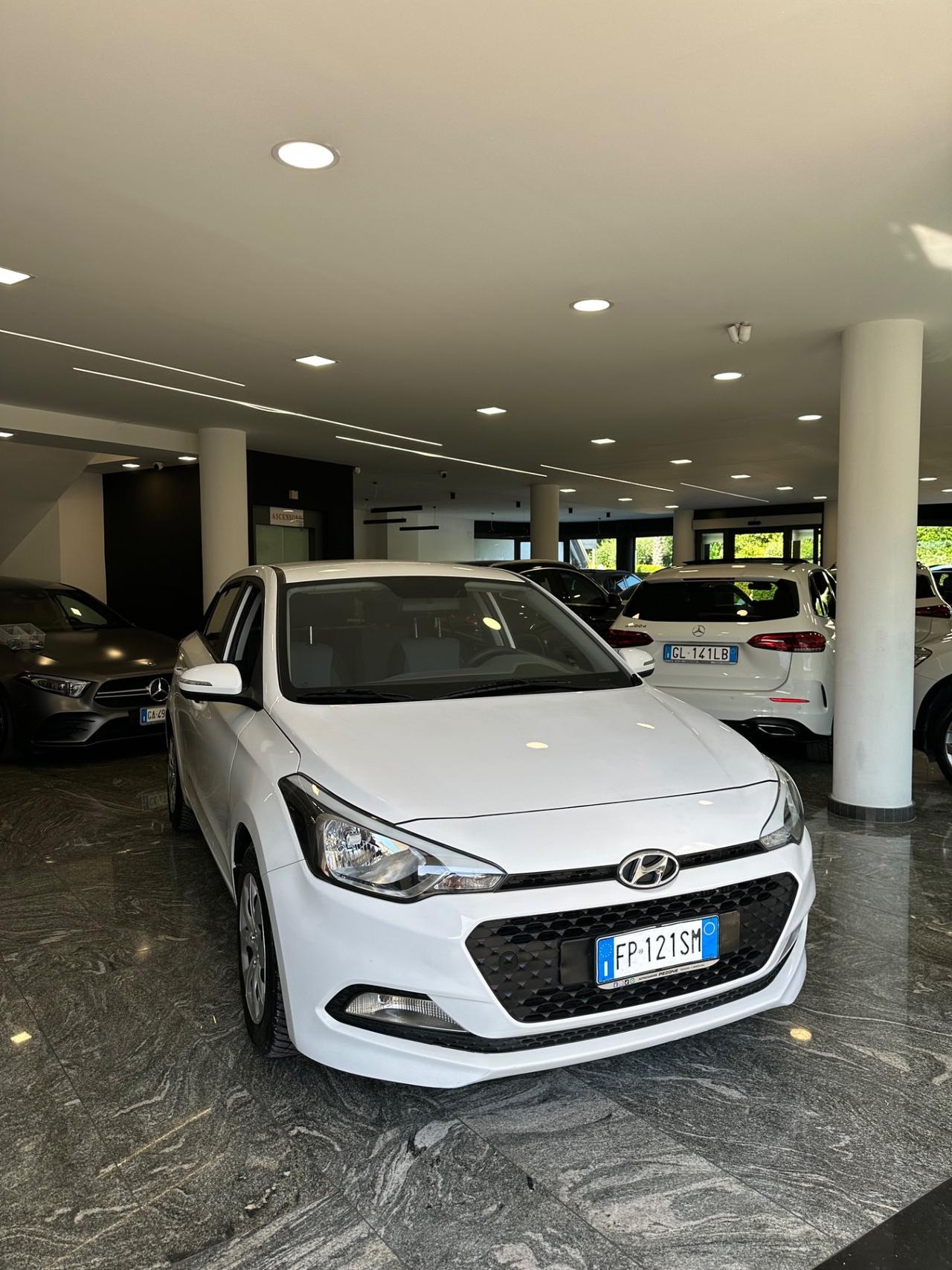 Hyundai i20 1.1 CRDi 12V 5 porte Comfort