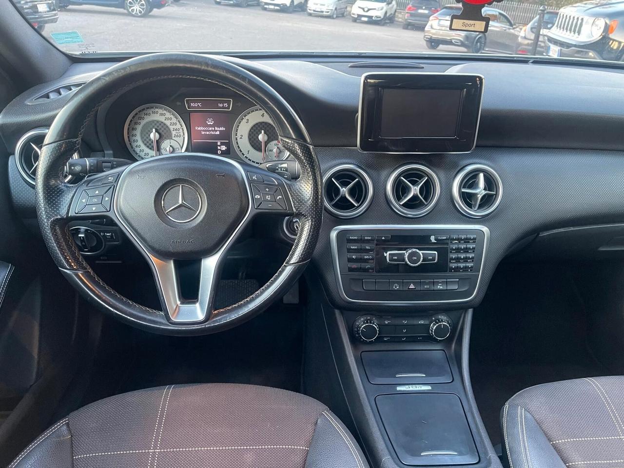 Mercedes-benz A 180 CDI BlueEFFICIENCY Automatic Sport