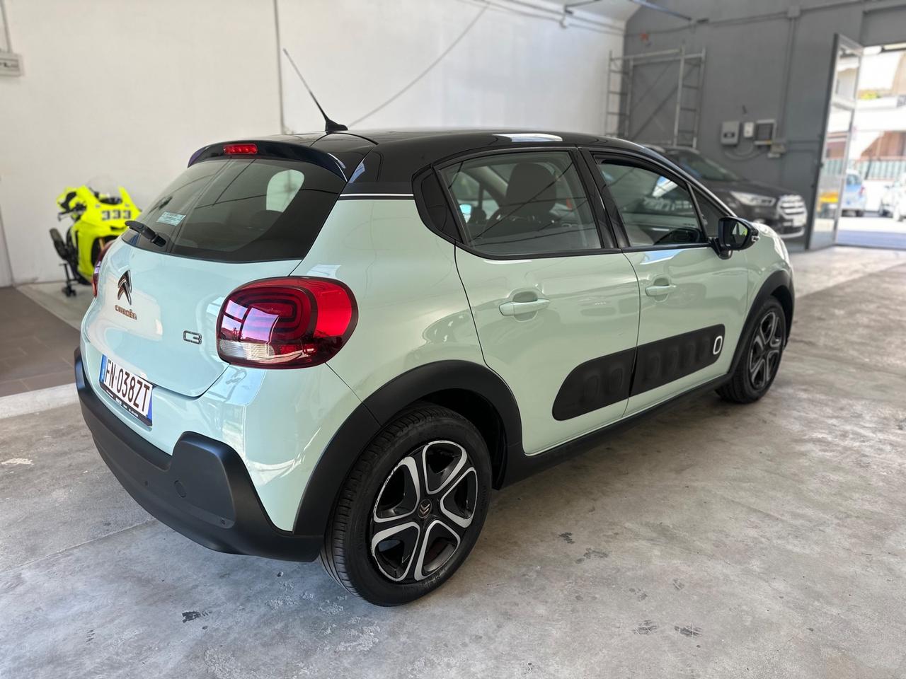 Citroen C3 PureTech 82 GPL Shine