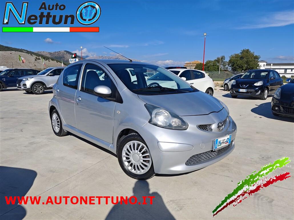 Toyota Aygo 1.0 12V VVT-i 5 porte Now