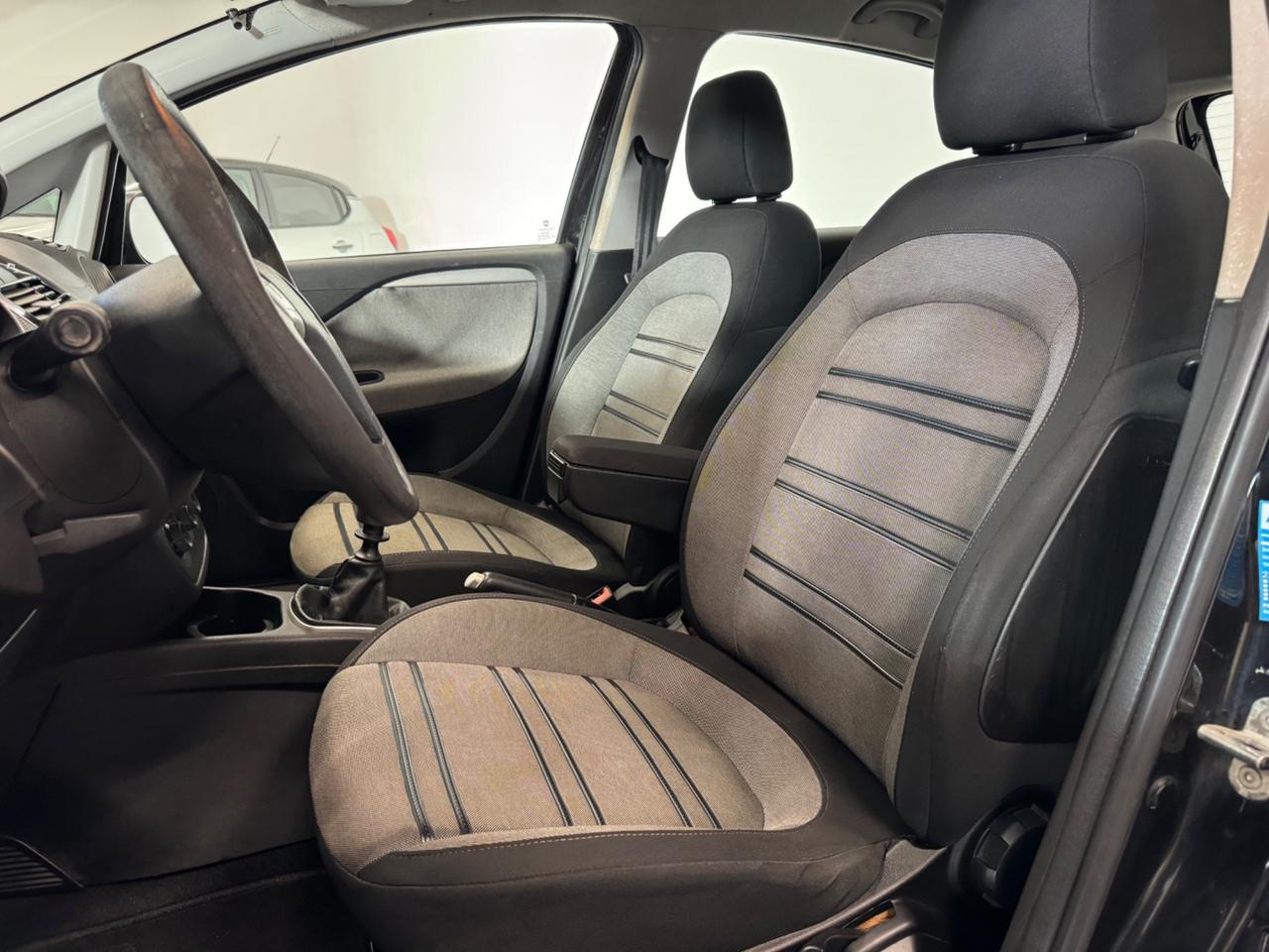 Fiat Punto Evo 1.4 5 porte Dynamic EURO 5! UNIPRO!