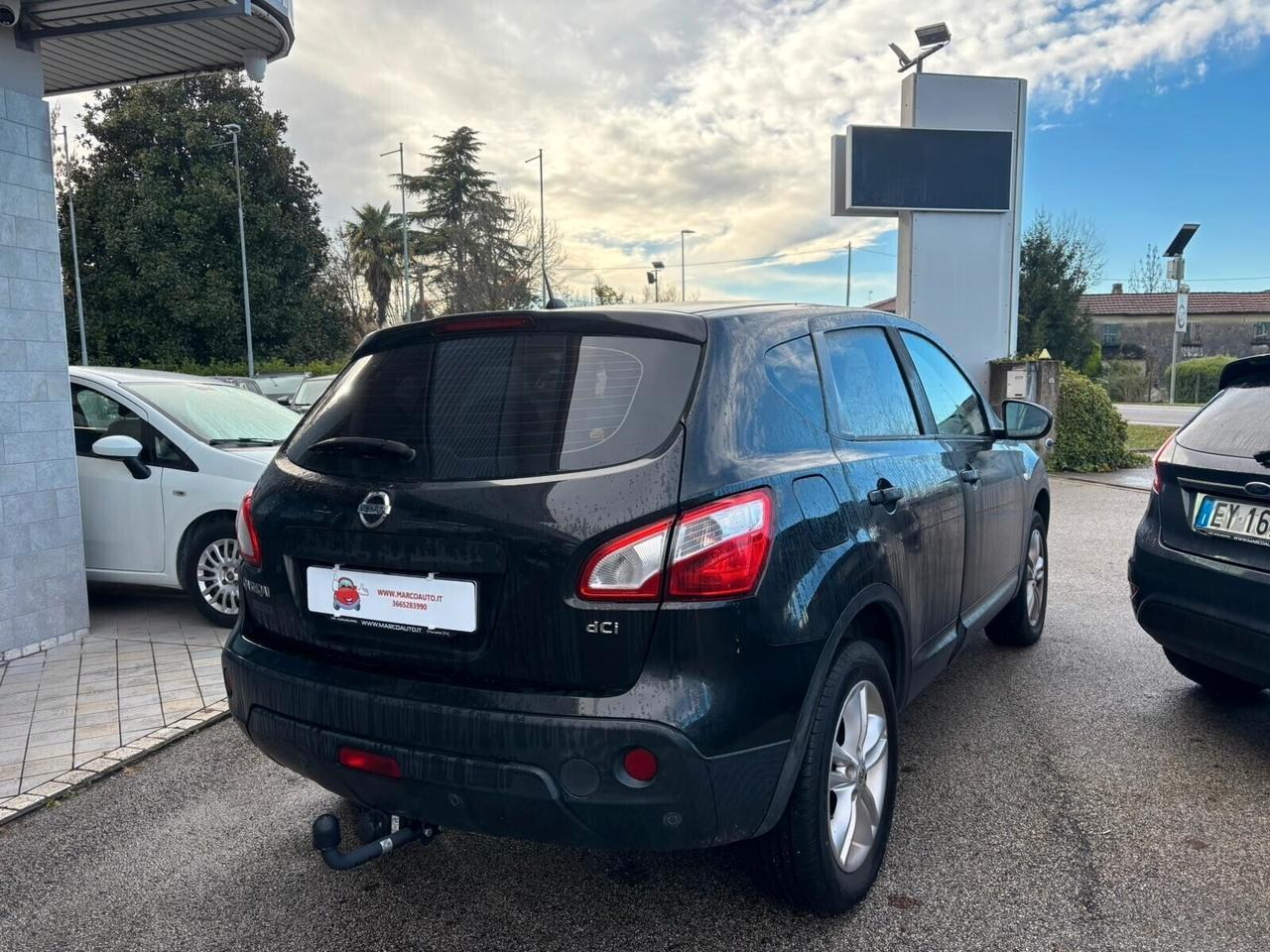 Nissan Qashqai 1.5 Diesel Gancio Traino Neopatentati