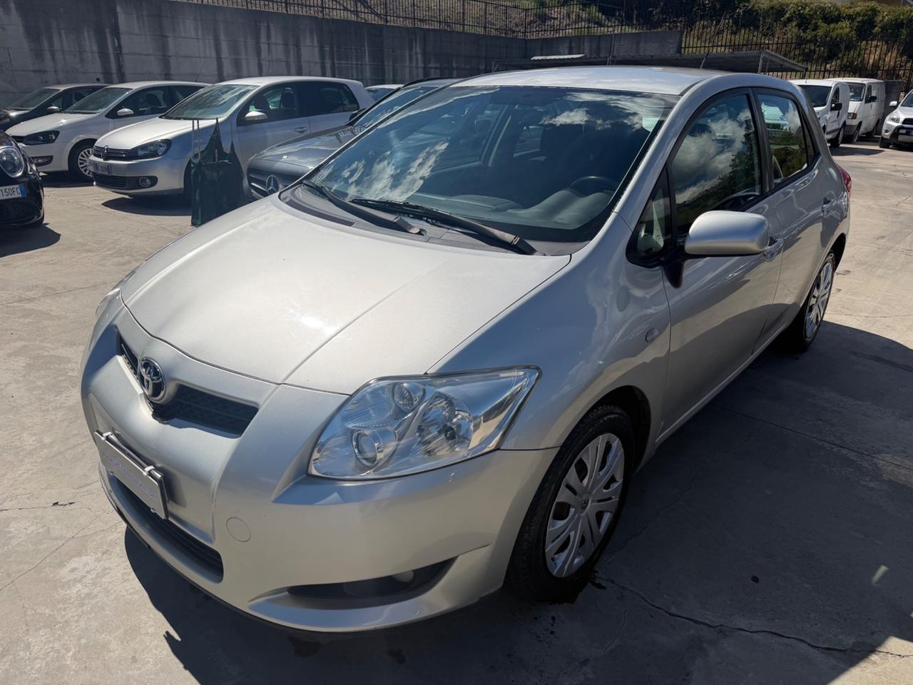 Toyota AURIS 2.0 D-4D Sol 126CV/138.000KM