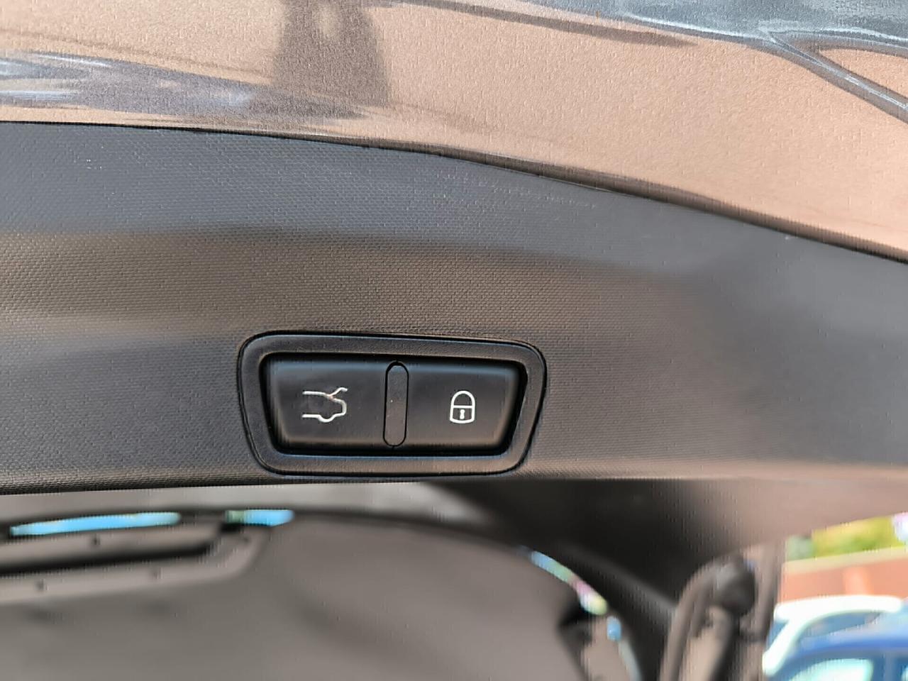 Alfa Romeo Stelvio 2.2 Turbodiesel 160 CV AT8 RWD Business