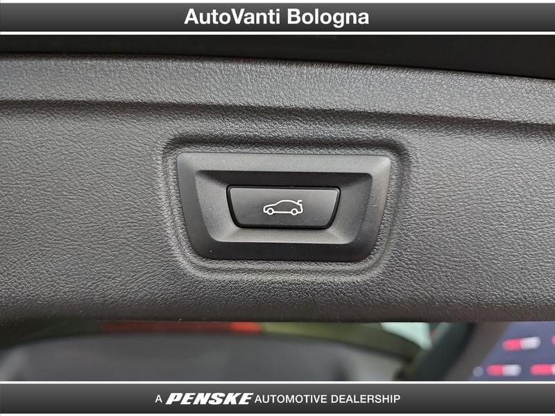 BMW Serie 3 320d Touring mhev 48V MSport auto