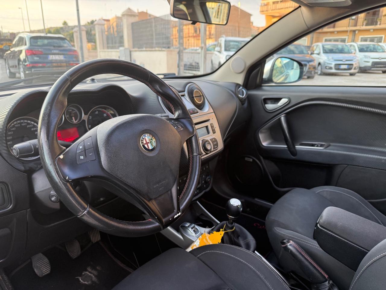 Alfa Romeo MiTo 1.6 JTDm-2 S&S Distinctive Sport Pack