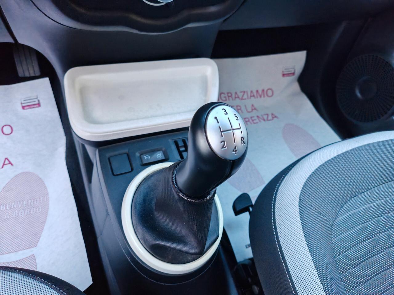 Renault Twingo 1,0 benzina 02/2016 Cv70