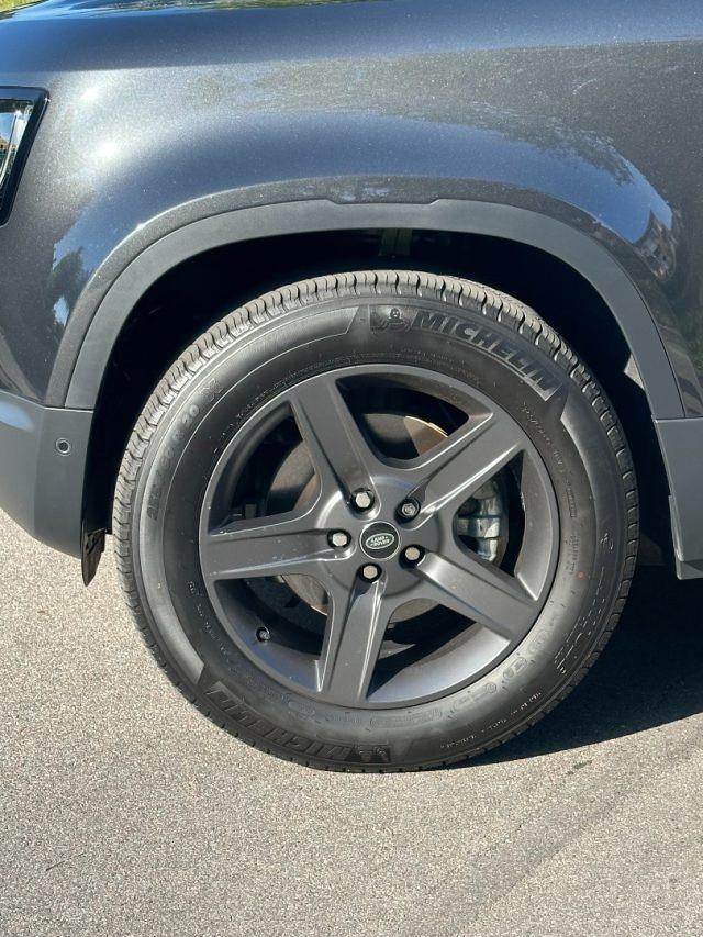 LAND ROVER Defender 90 3.0D I6 AWD Auto HSE