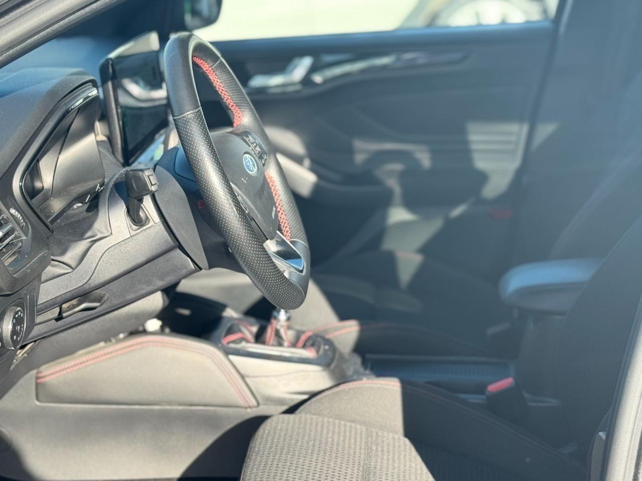 FORD Focus 1.0 EcoBoost Hybrid 125 CV 5p. ST-Line X