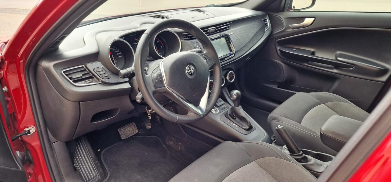 Alfa Romeo Giulietta 1.6 JTDm TCT 120 CV Super