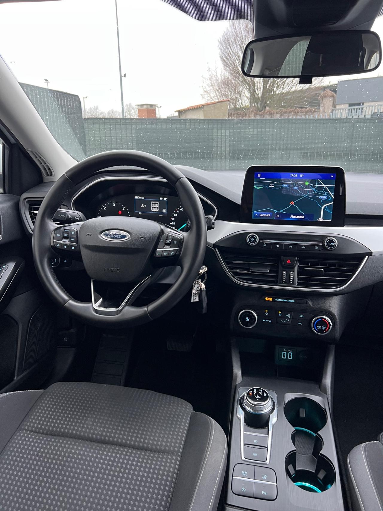 Ford Focus 1.5 d 120 CV automatico SW ST-Line ANCHE NEOPATENTATI