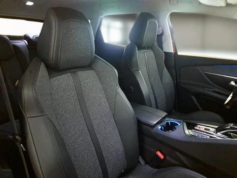 PEUGEOT 3008 Hybrid 225 e-EAT8 Allure